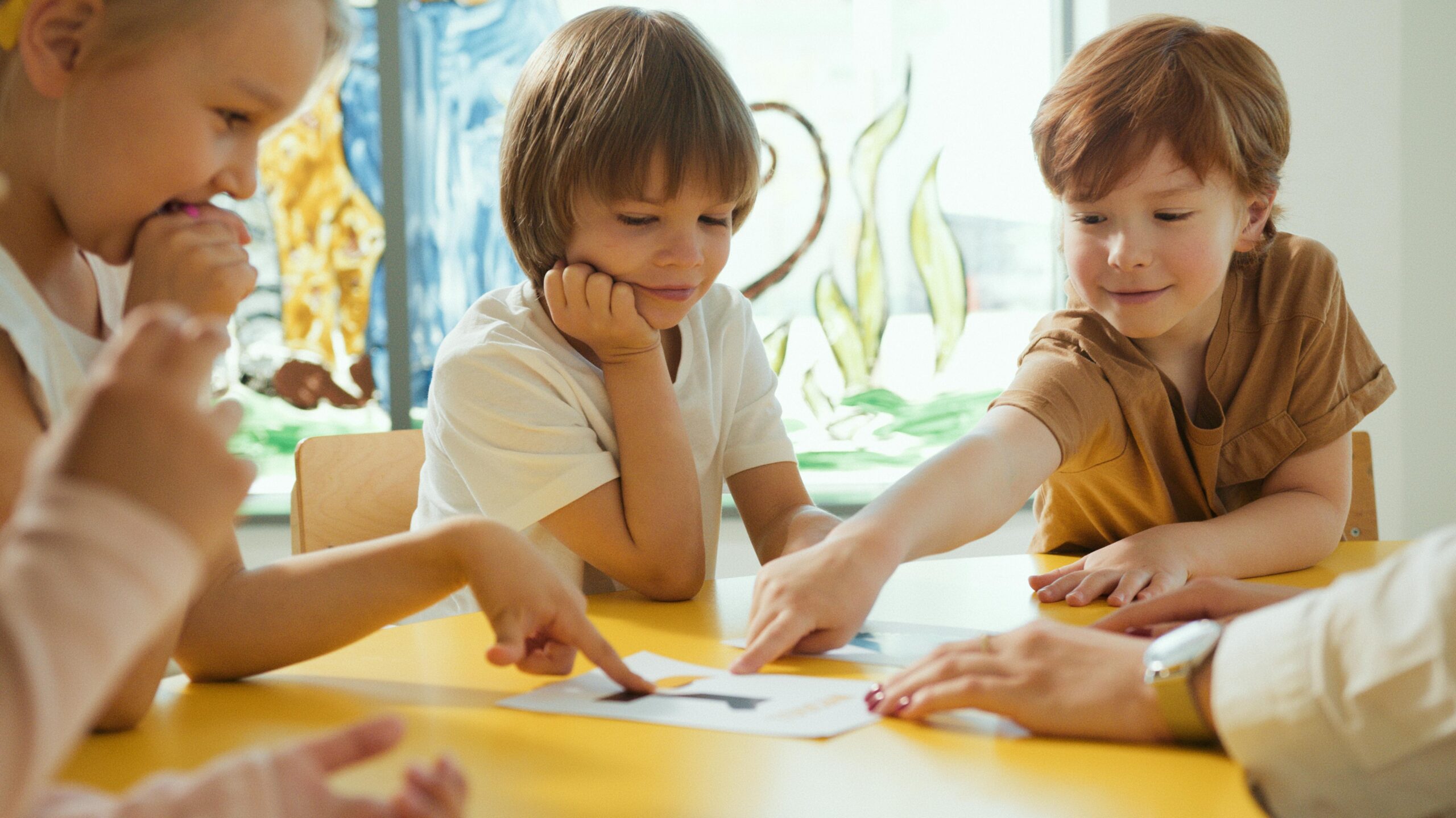 Children doing homework in a tutor center